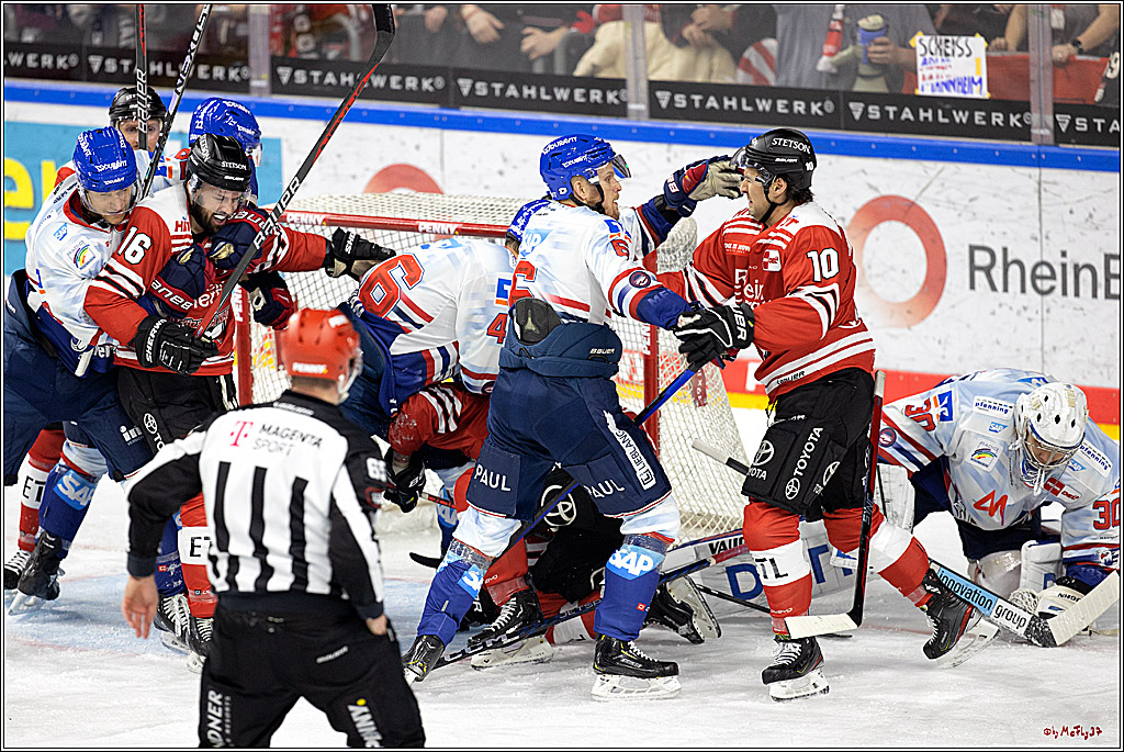 PENNY DEL - Viertelfinale;  Koelner Haie - Adler Mannheim; Koeln, 17.03.2023